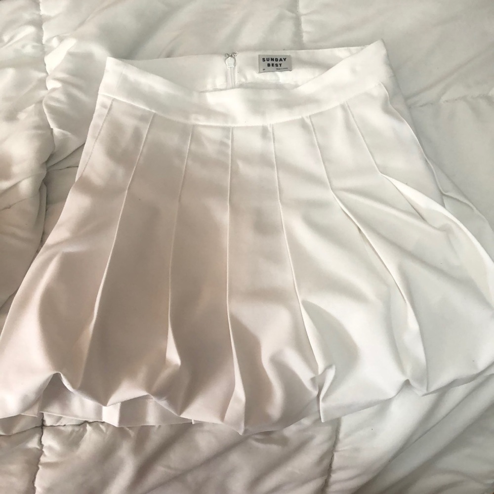 Aritzia 00 skirt